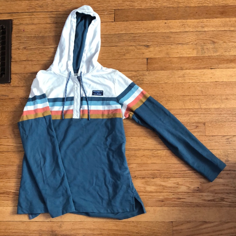 L.L.bean sweater (super soft)